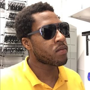 Meet your Posher, Daniel